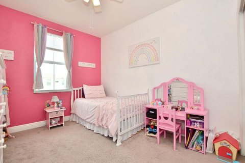 Villa ou maison à vendre à Port St. Lucie, Floride: 3 chambres, 193.24 m2 № 2087482 - photo 19