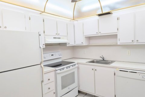 Propiedad comercial en venta en West Palm Beach, Florida, 306.21 m2 № 2434381 - foto 8