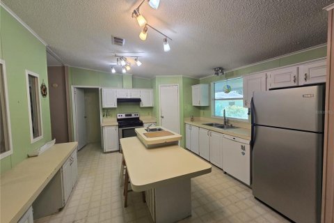 Apartamento en alquiler en Center Hill, Florida, 3 dormitorios, 144.93 m2 № 1865975 - foto 18