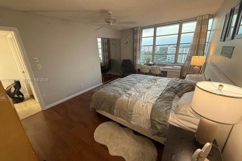 Copropriété à vendre à Lauderhill, Floride: 2 chambres, 107.77 m2 № 2031366 - photo 9