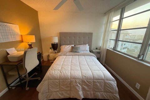 Copropriété à vendre à Lauderhill, Floride: 2 chambres, 107.77 m2 № 2031366 - photo 13