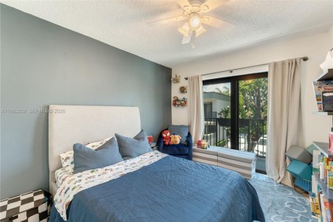 Townhouse in Miami, Florida 2 bedrooms, 81.38 sq.m. № 2026089 - photo 14