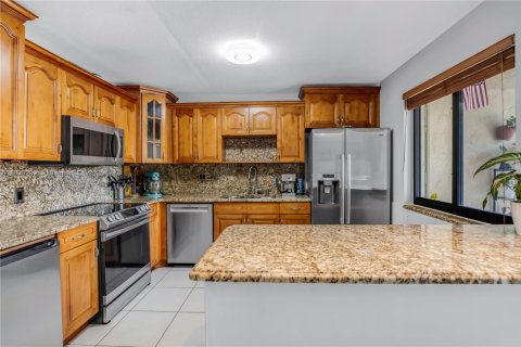 Condo in Weston, Florida, 2 bedrooms  № 1874741 - photo 22