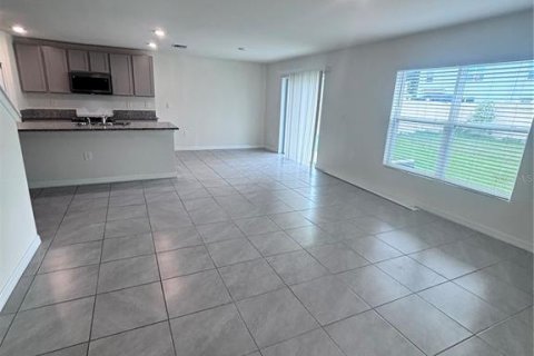 Casa en alquiler en Ocala, Florida, 5 dormitorios, 247.21 m2 № 1906360 - foto 5