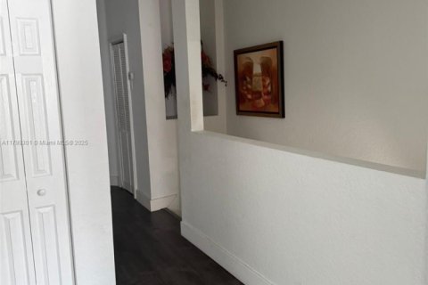 Купить кондоминиум в Дорал, Флорида 3 спальни, 127.28м2, № 1730530 - фото 5