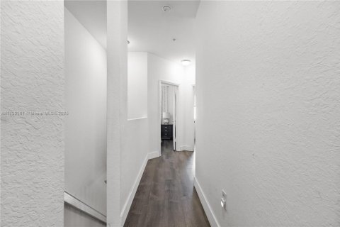 Купить кондоминиум в Дорал, Флорида 3 спальни, 127.28м2, № 1730530 - фото 16