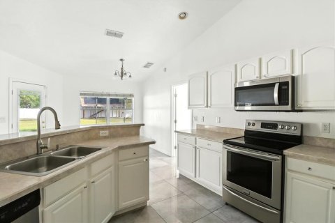 Casa en venta en Ocala, Florida, 3 dormitorios, 133.22 m2 № 1908735 - foto 10