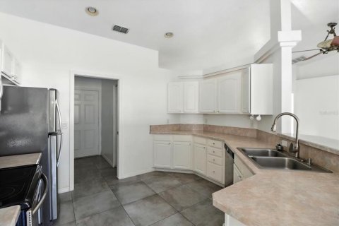 Casa en venta en Ocala, Florida, 3 dormitorios, 133.22 m2 № 1908735 - foto 8