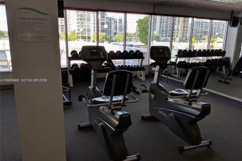 Condominio en alquiler en Hollywood, Florida, 1 dormitorio, 84.17 m2 № 2006445 - foto 15