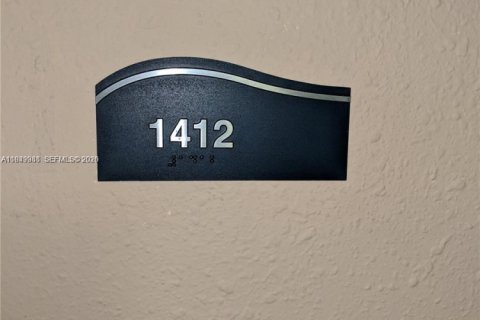 Condominio en alquiler en Hollywood, Florida, 1 dormitorio, 84.17 m2 № 2006445 - foto 23