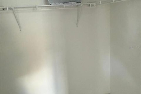 Touwnhouse à louer à Brandon, Floride: 2 chambres, 109.44 m2 № 2150463 - photo 8