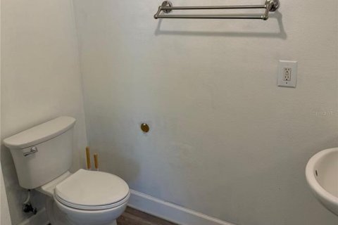 Touwnhouse à louer à Brandon, Floride: 2 chambres, 109.44 m2 № 2150463 - photo 6