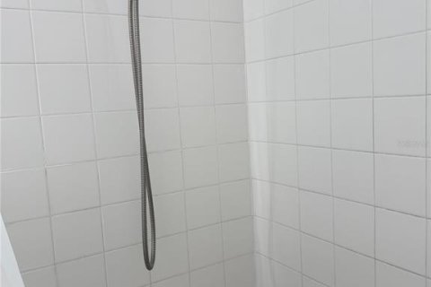 Touwnhouse à louer à Brandon, Floride: 2 chambres, 109.44 m2 № 2150463 - photo 7