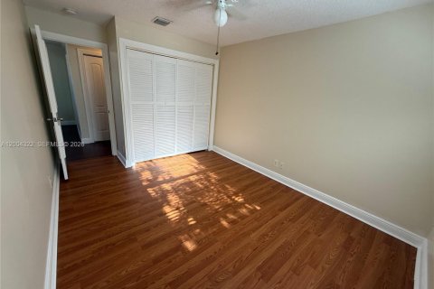 Condo in West Palm Beach, Florida, 1 bedroom  № 2068818 - photo 3