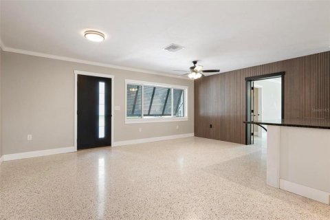 Casa en venta en Saint Pete Beach, Florida, 3 dormitorios, 146.88 m2 № 2304955 - foto 15