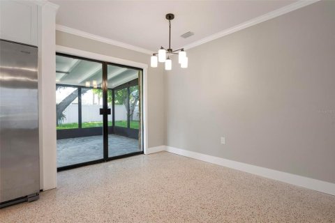 Casa en venta en Saint Pete Beach, Florida, 3 dormitorios, 146.88 m2 № 2304955 - foto 22