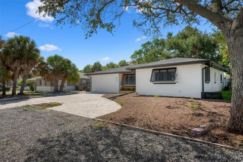 Casa en venta en Saint Pete Beach, Florida, 3 dormitorios, 146.88 m2 № 2304955 - foto 3