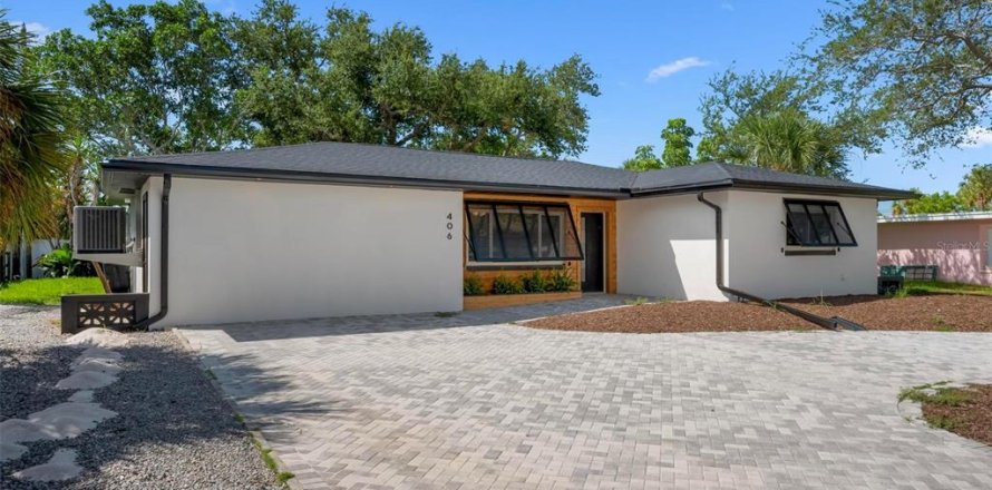 Casa en Saint Pete Beach, Florida 3 dormitorios, 146.88 m2 № 2304955