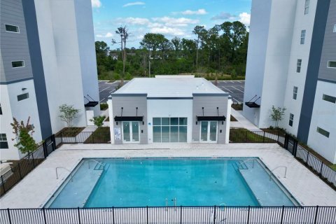 Condominio en alquiler en Orlando, Florida, 2 dormitorios, 100.8 m2 № 2110340 - foto 14