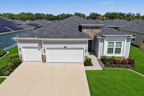 Casa en Ocala, Florida 4 dormitorios, 212.93 m2 № 2099960