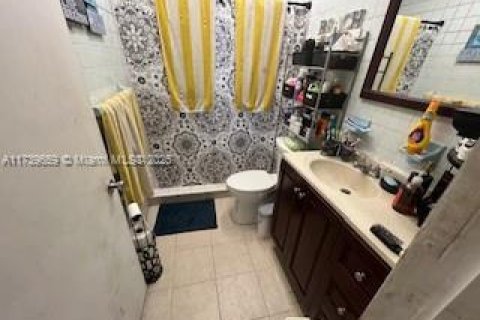 House in Miami, Florida 3 bedrooms, 96.62 sq.m. № 1709567 - photo 14