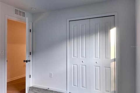 Casa en alquiler en Kissimmee, Florida, 4 dormitorios, 169.45 m2 № 1906779 - foto 7