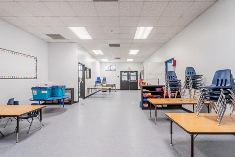 Immobilier commercial à vendre à Tampa, Floride: 769.97 m2 № 1842128 - photo 26