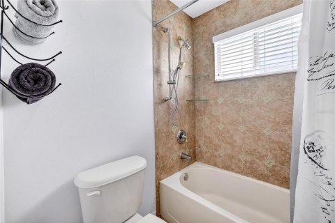 Villa ou maison à vendre à Parrish, Floride: 4 chambres, 288 m2 № 2232570 - photo 18