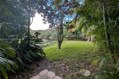 Casa en venta en Coral Springs, Florida, 4 dormitorios, 210.14 m2 № 1989512 - foto 15