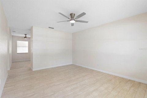 Dúplex en venta en Port Orange, Florida, 3 dormitorios, 96.62 m2 № 1760250 - foto 6