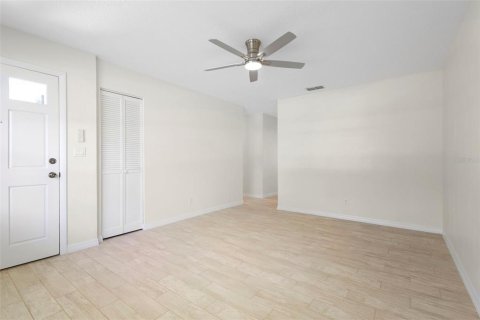Dúplex en venta en Port Orange, Florida, 3 dormitorios, 96.62 m2 № 1760250 - foto 5