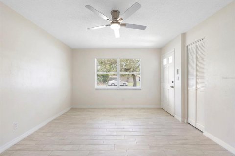 Dúplex en venta en Port Orange, Florida, 3 dormitorios, 96.62 m2 № 1760250 - foto 3