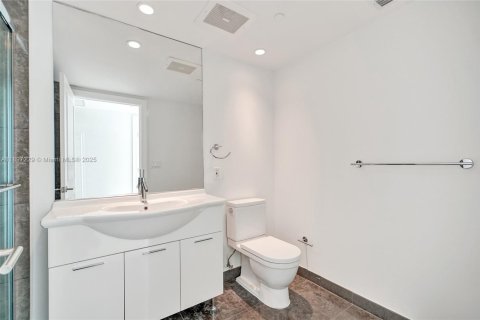 Condominio en venta en Miami, Florida, 3 dormitorios, 173.73 m2 № 1952029 - foto 26