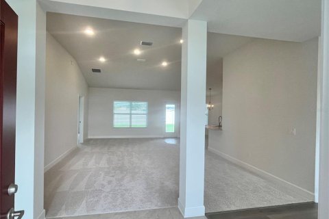 House in Summerfield, Florida 4 bedrooms, 216.46 sq.m. № 1904964 - photo 3