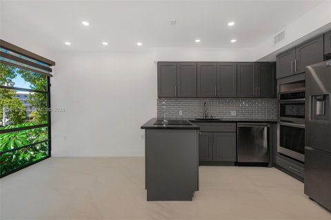 Condo à Sunny Isles Beach, Floride, 1 chambre № 2032951