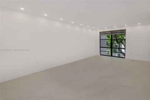 Copropriété à louer à Sunny Isles Beach, Floride: 1 chambre, 57.6 m2 № 2032951 - photo 14