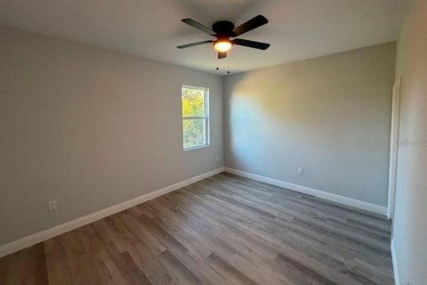 Casa en venta en Ocala, Florida, 4 dormitorios, 151.99 m2 № 2403409 - foto 5