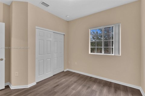 Купить таунхаус в Окленд-Парк, Флорида 3 спальни, 140.65м2, № 1898039 - фото 18