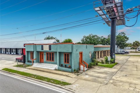 Propiedad comercial en Longwood, Florida 297.47 m2 № 2095800