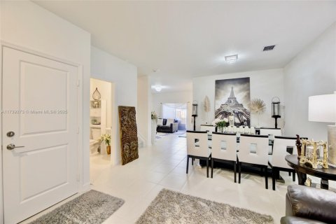 Touwnhouse à louer à Coral Springs, Floride: 3 chambres, 140.1 m2 № 1487748 - photo 3
