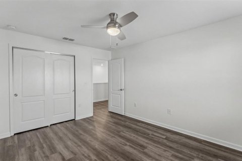 Casa en venta en Haines City, Florida, 5 dormitorios, 287.72 m2 № 2348011 - foto 22