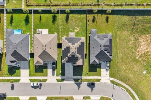 Casa en venta en Haines City, Florida, 5 dormitorios, 287.72 m2 № 2348011 - foto 24
