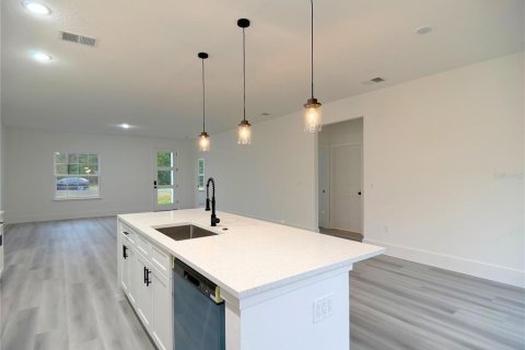Villa ou maison à louer à Ocala, Floride: 4 chambres, 166.48 m2 № 2408463 - photo 7