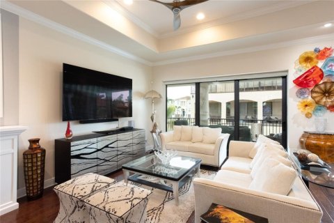 Villa ou maison à vendre à Redington Shores, Floride: 3 chambres, 232.26 m2 № 1866542 - photo 11