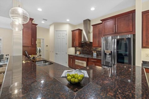 House in Bradenton, Florida 4 bedrooms, 286.6 sq.m. № 2400336 - photo 29