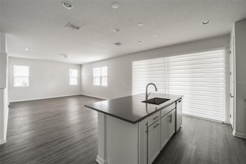 Villa ou maison à vendre à Winter Haven, Floride: 4 chambres, 241.55 m2 № 1517658 - photo 7