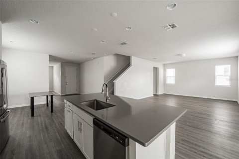 Villa ou maison à vendre à Winter Haven, Floride: 4 chambres, 241.55 m2 № 1517658 - photo 5