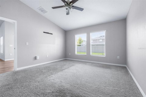 House in Fish Hawk, Florida 4 bedrooms, 171.68 sq.m. № 2377941 - photo 18