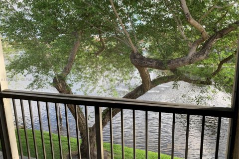 Condominio en alquiler en Pompano Beach, Florida, 1 dormitorio, 72.93 m2 № 2030779 - foto 7