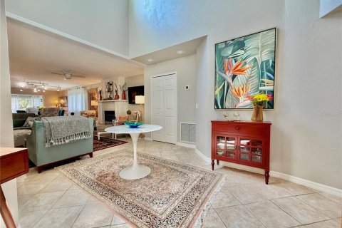 House in Flagler Beach, Florida 4 bedrooms, 239.69 sq.m. № 2122471 - photo 7